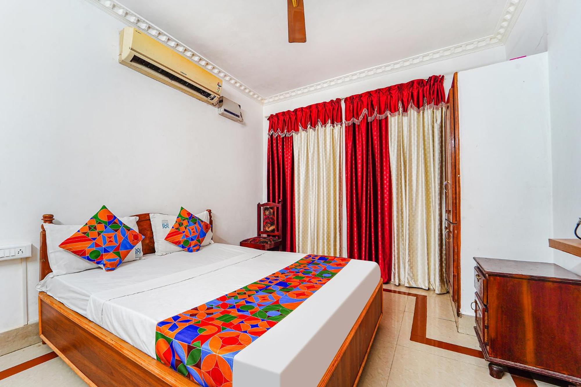 Fabexpress Majestic Inn Thiruvananthapuram Екстериор снимка