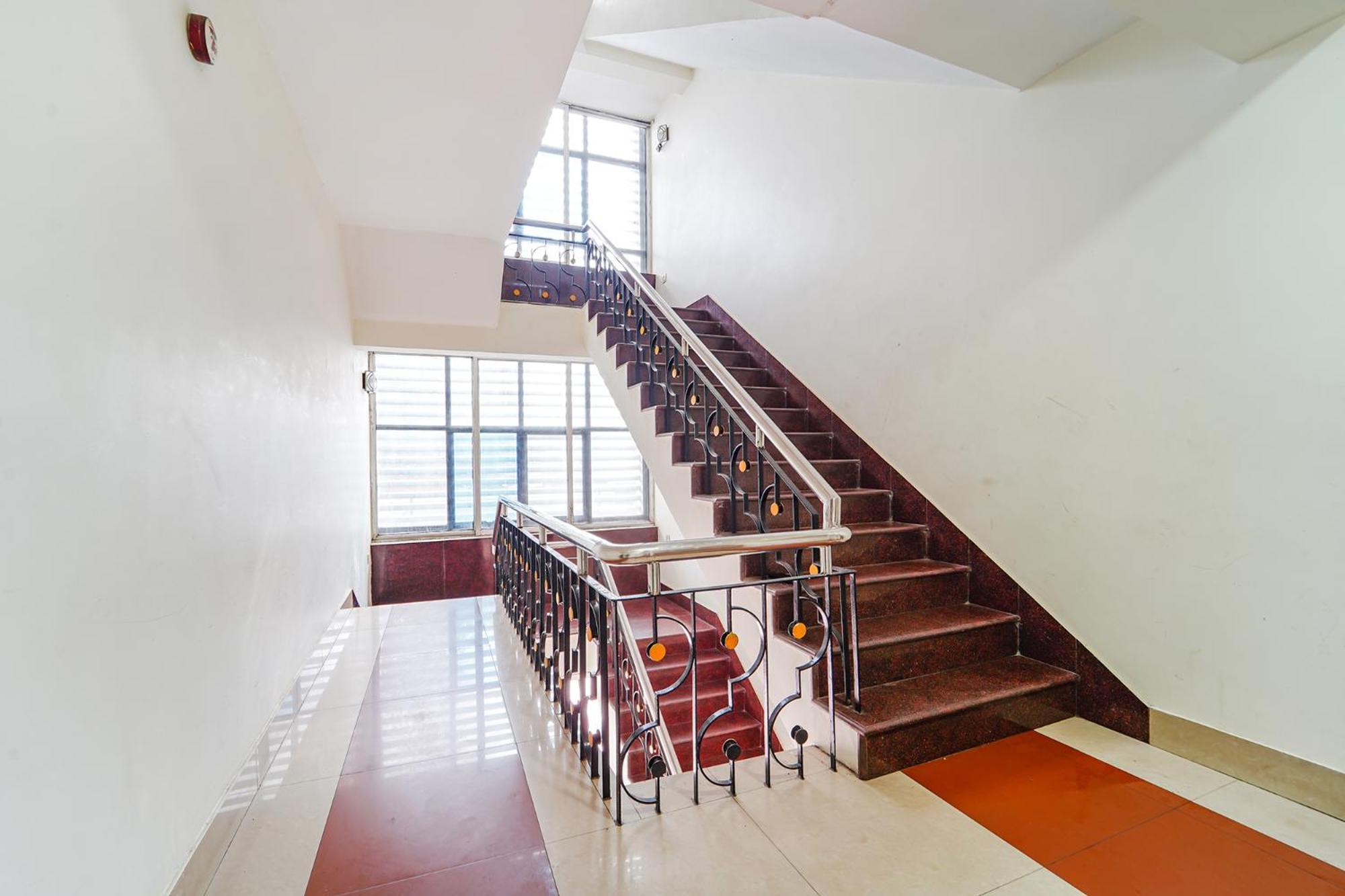 Fabexpress Majestic Inn Thiruvananthapuram Екстериор снимка